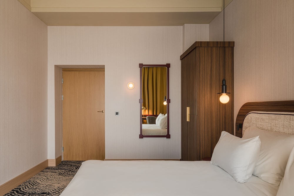 Plus, Comfort, Twin Beds