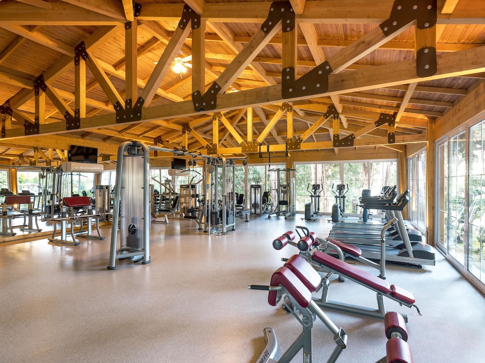 Rubi Platinum Spa Resort and Suites 48/72
