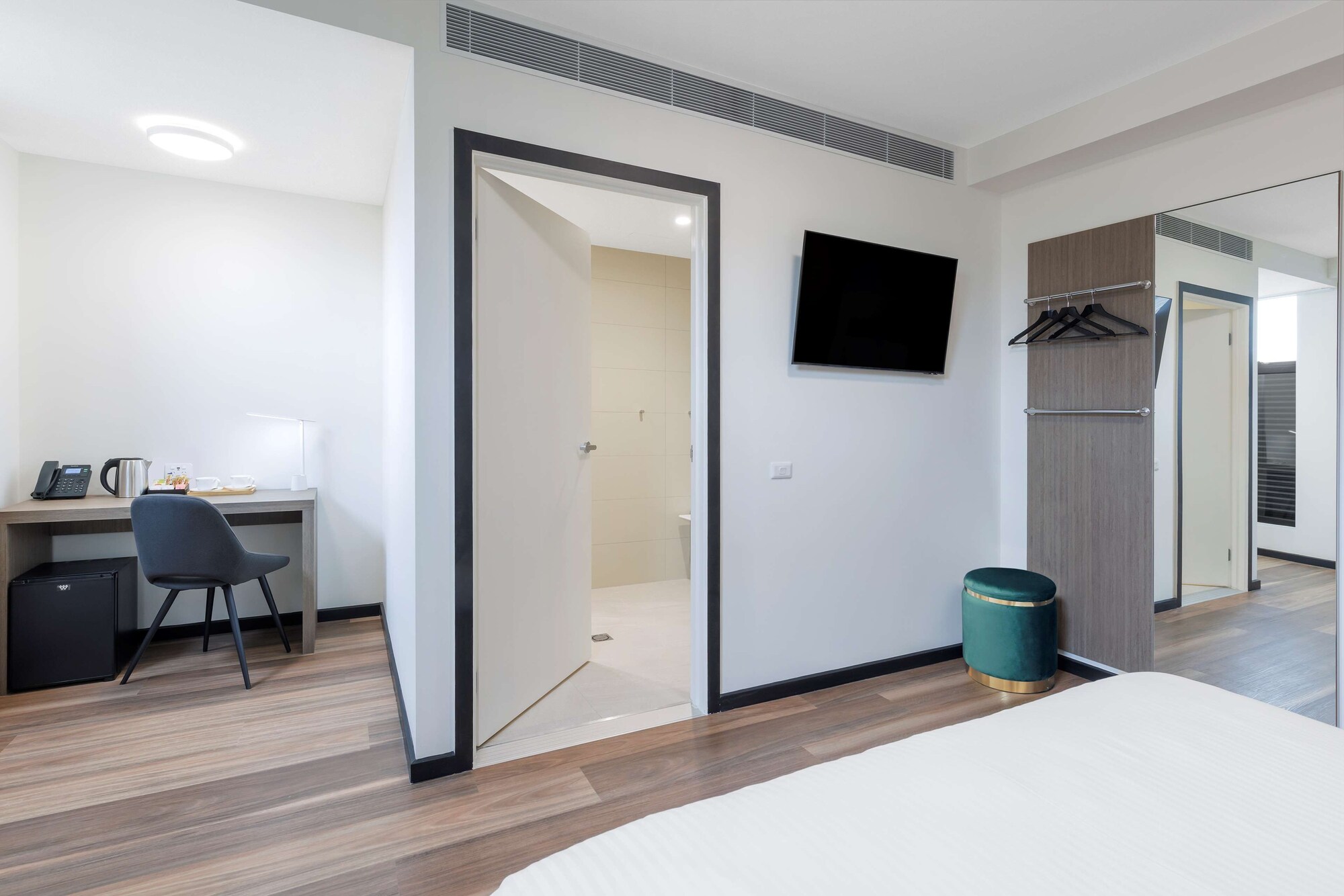 غرفة قياسية بسرير كوين لذوي الإعاقة، Best Western Queen Victoria Market Hotel 2/4