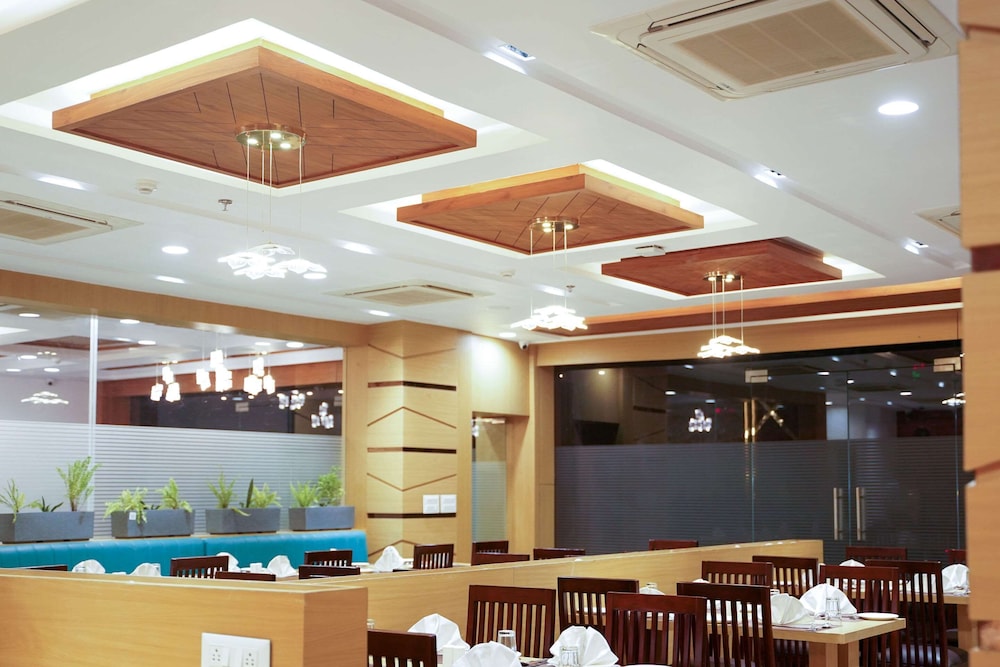 Lobby at Comfort Inn Udaipur, UDAIPUR