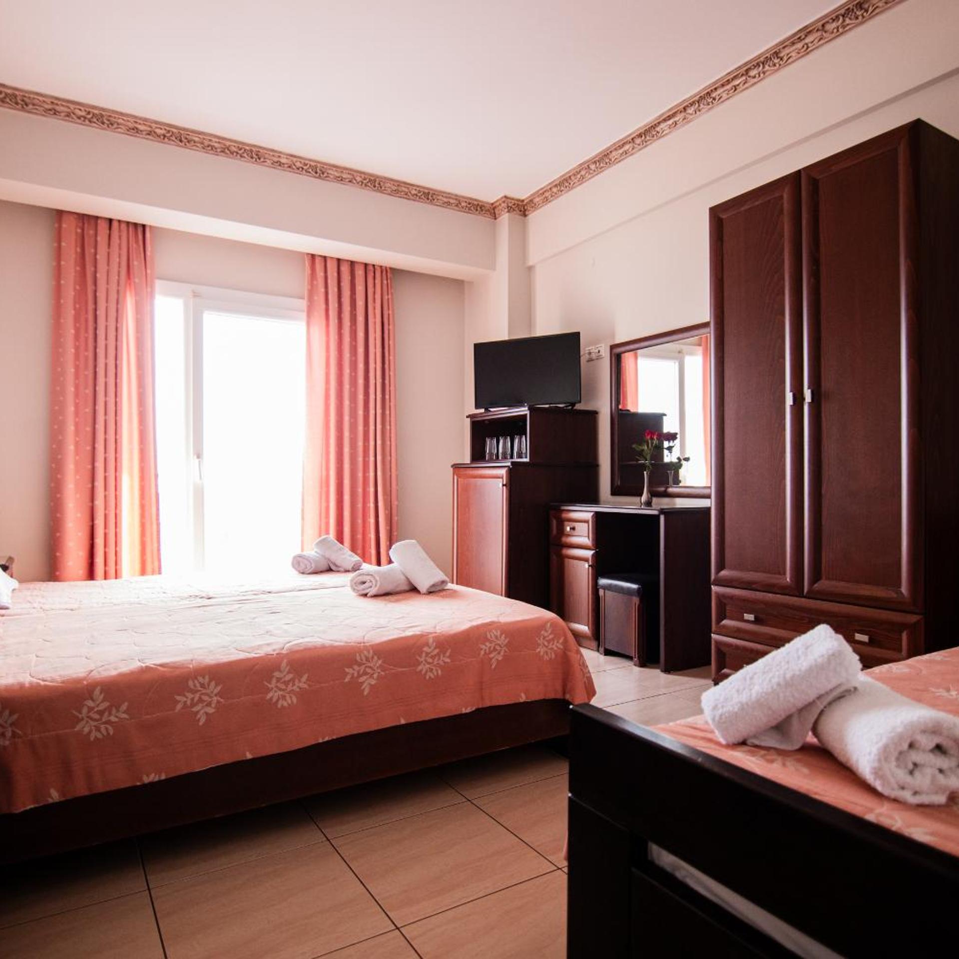 Room, Triple, Side Sea View