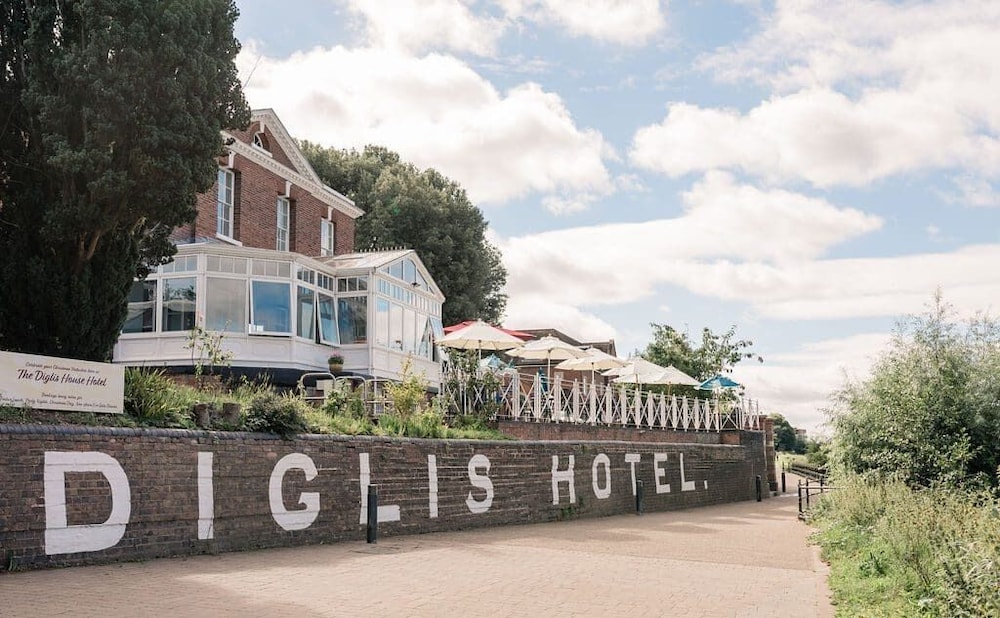 Diglis House Hotel 30/35