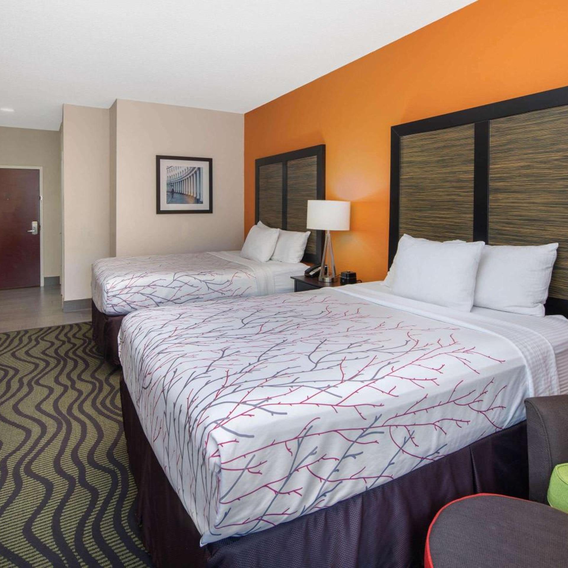 Standard, 2 Queen Beds
