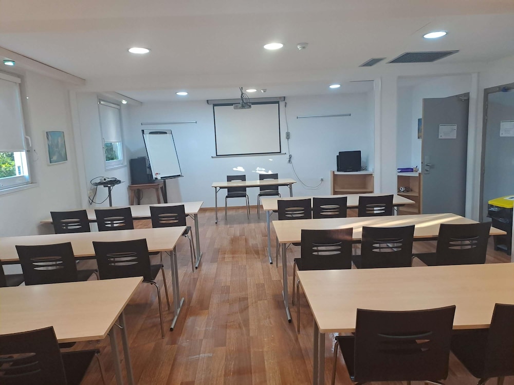 Ibis Alicante 46/60