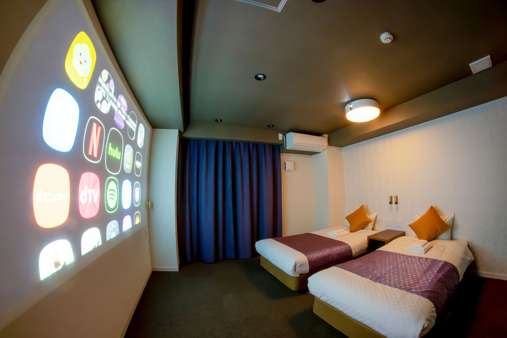DELUXE, APARTMENT