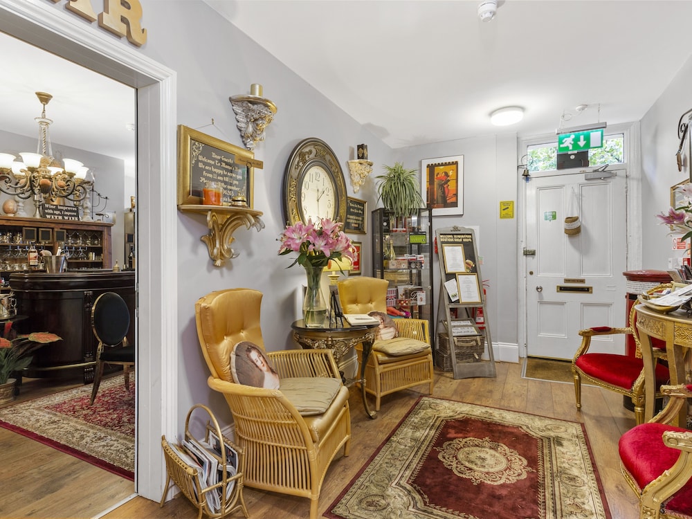 Mamas Inn Boutique Guest House 34/50