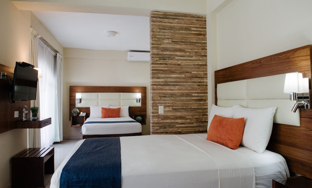 Hotel San Miguel 13/50