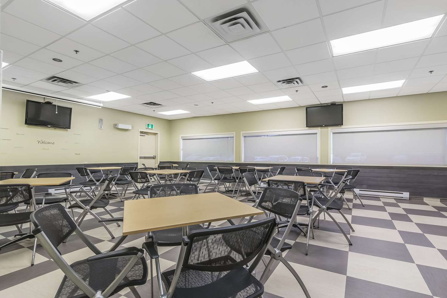 Quality Hotel & Conference Centre Campbellton 11/13