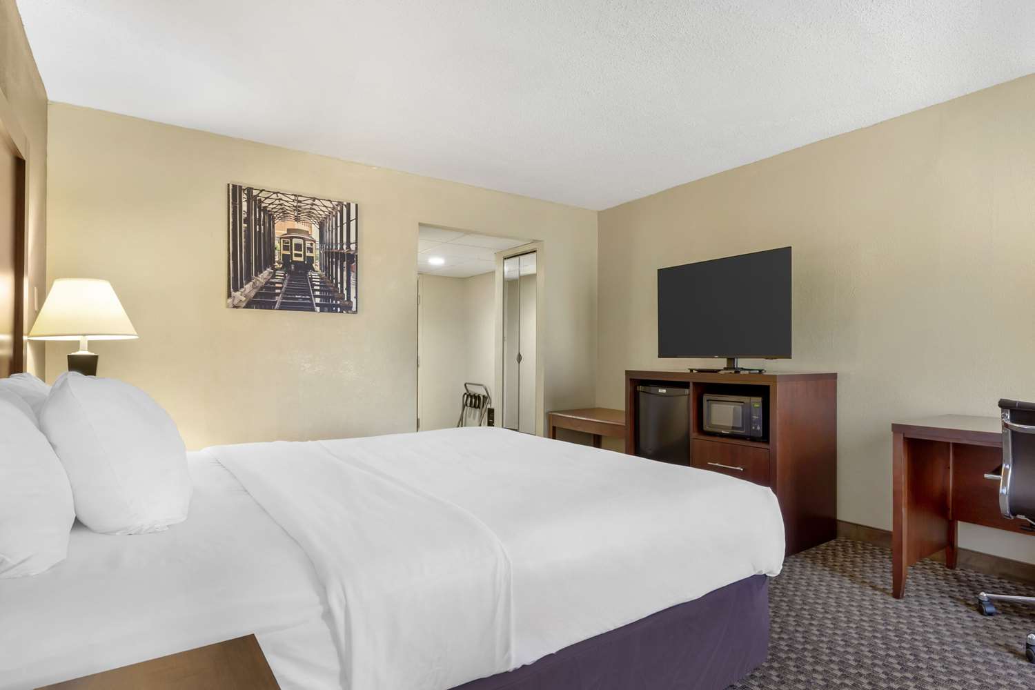 Room, King Bed
