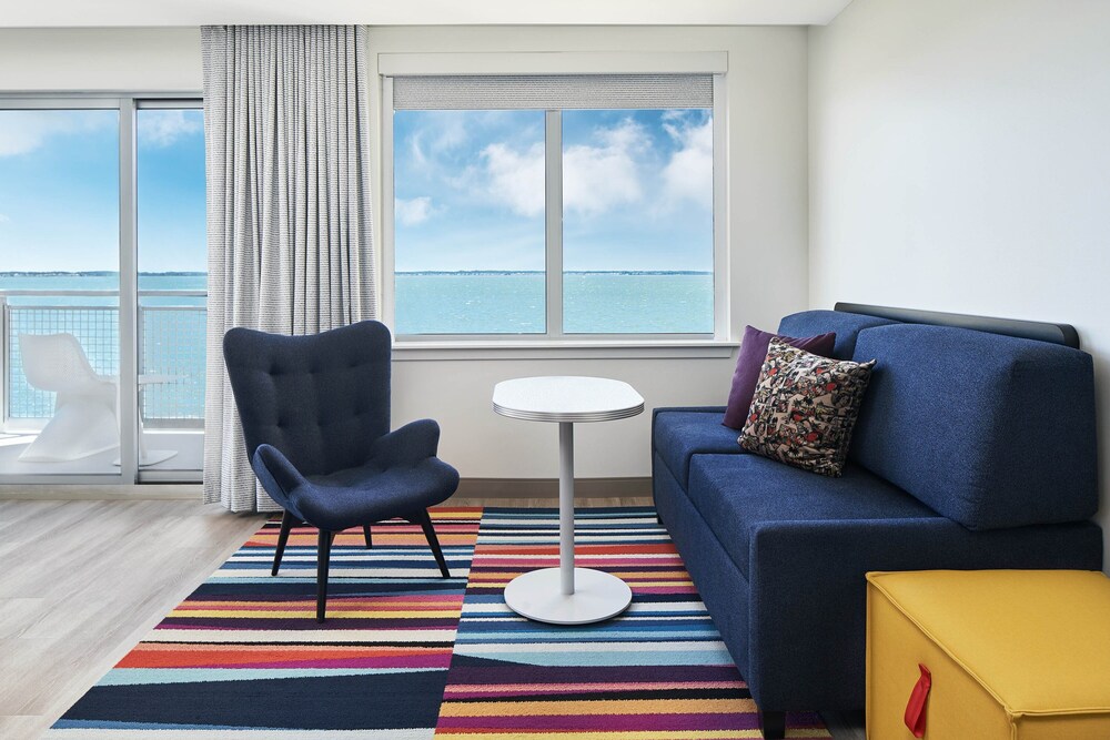 Aloft Ocean City 34/69