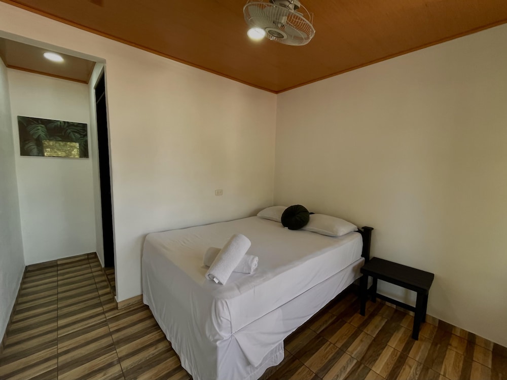 Cabinas El Icaco Tortuguero - Hostel 22/76