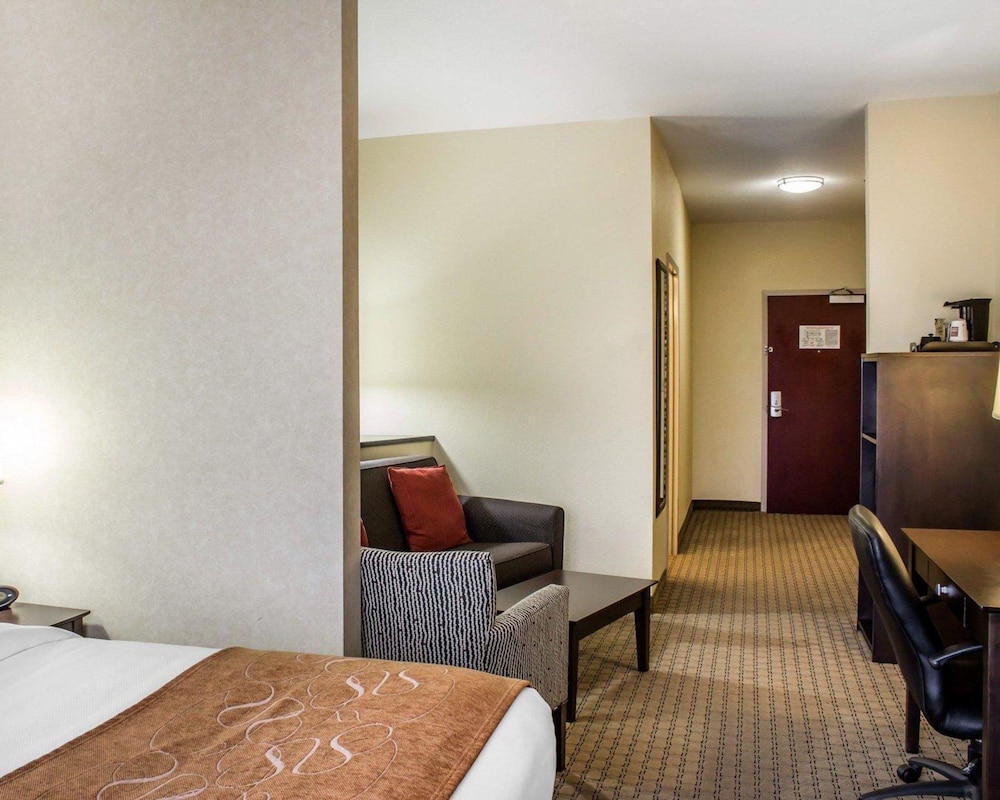 Comfort Suites Wilson I-95 11/30