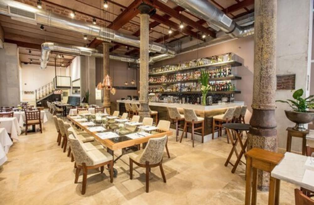 Cassa Lepage Art Hotel Buenos Aires 37/50