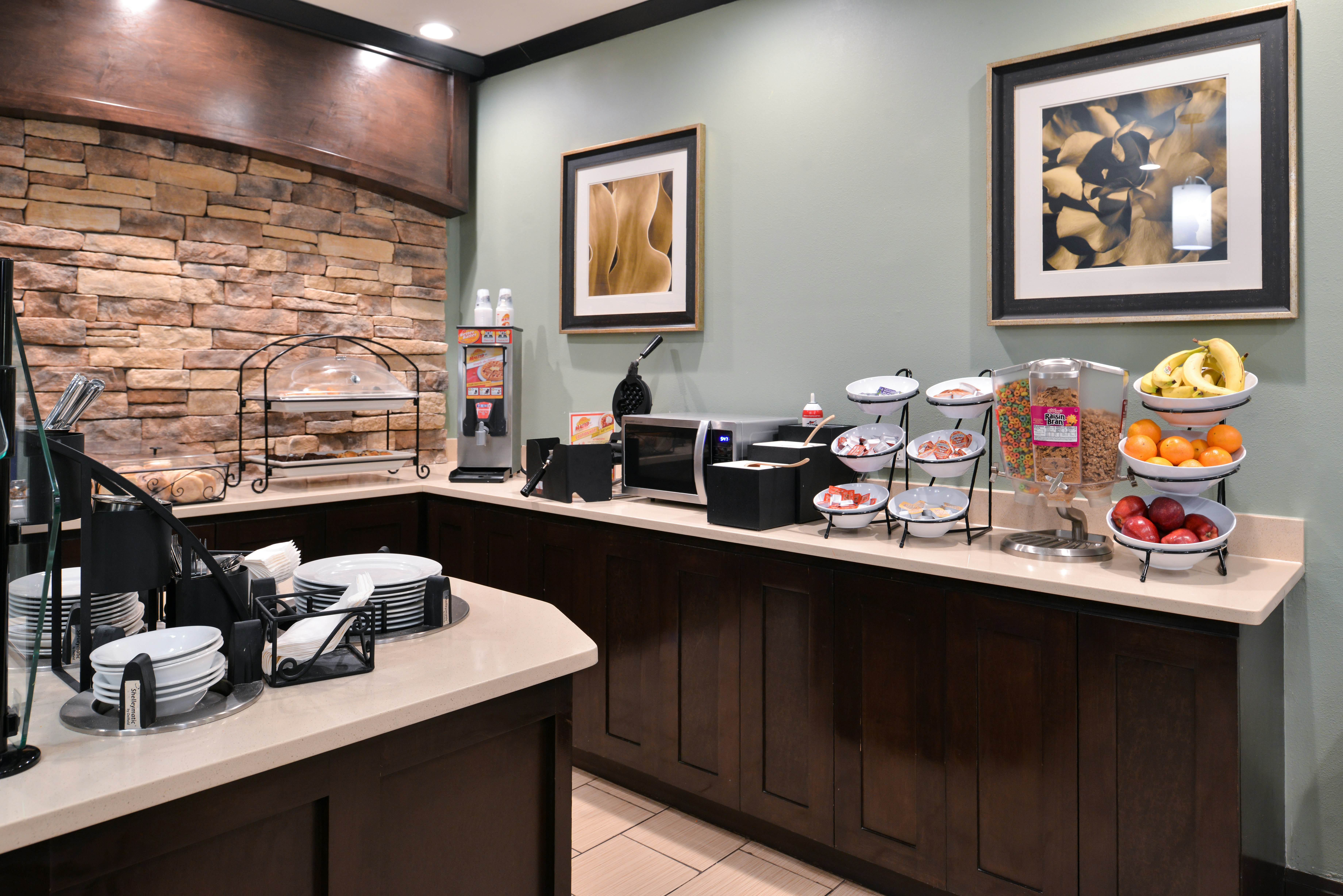 Staybridge Suites Wichita Falls 19/27