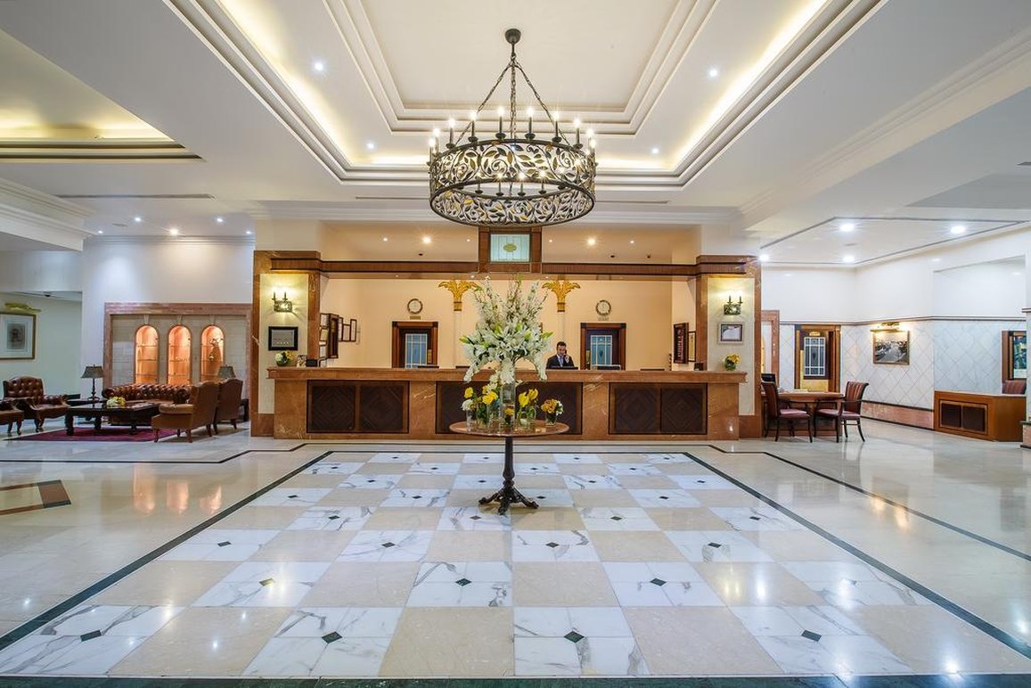 Lobby at Hotel Holiday International Sharjah, SHARJAH