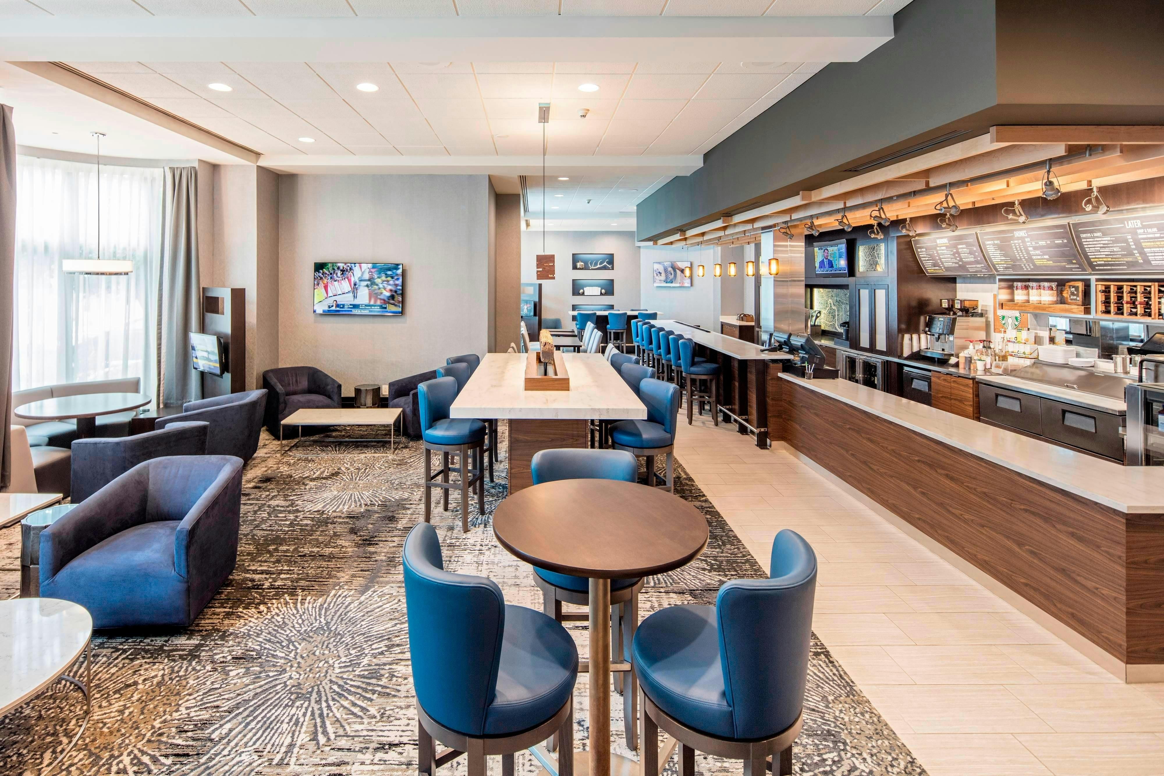 Courtyard By Marriott Boston Brookline 11/17