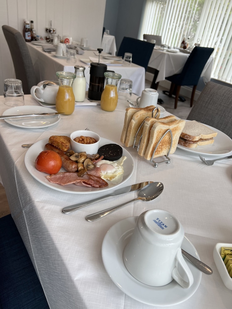The Birkdale Guest House 33/50