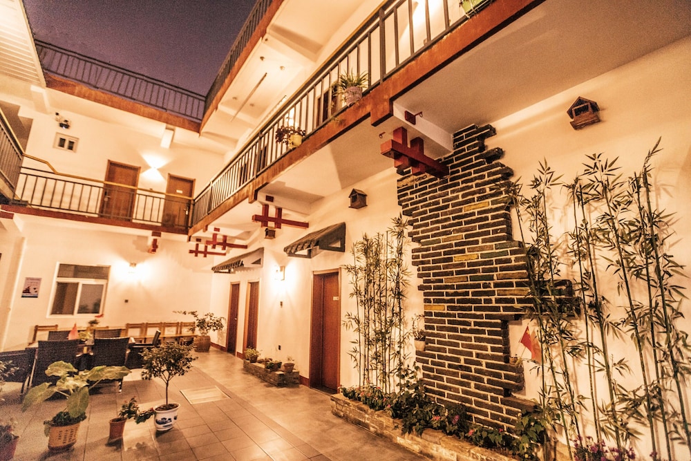 Qufu International Youth Hotel 22/30