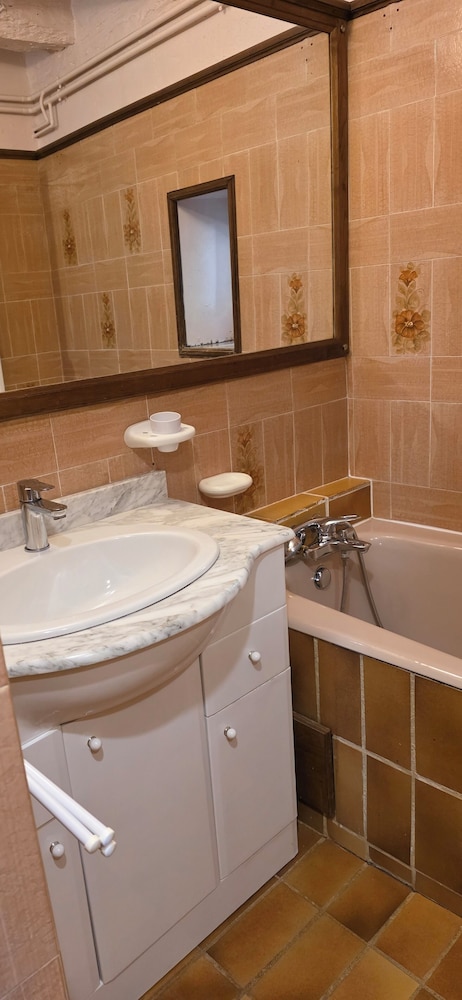 Chambres D'hôtes Aux Trois Sources 31/43
