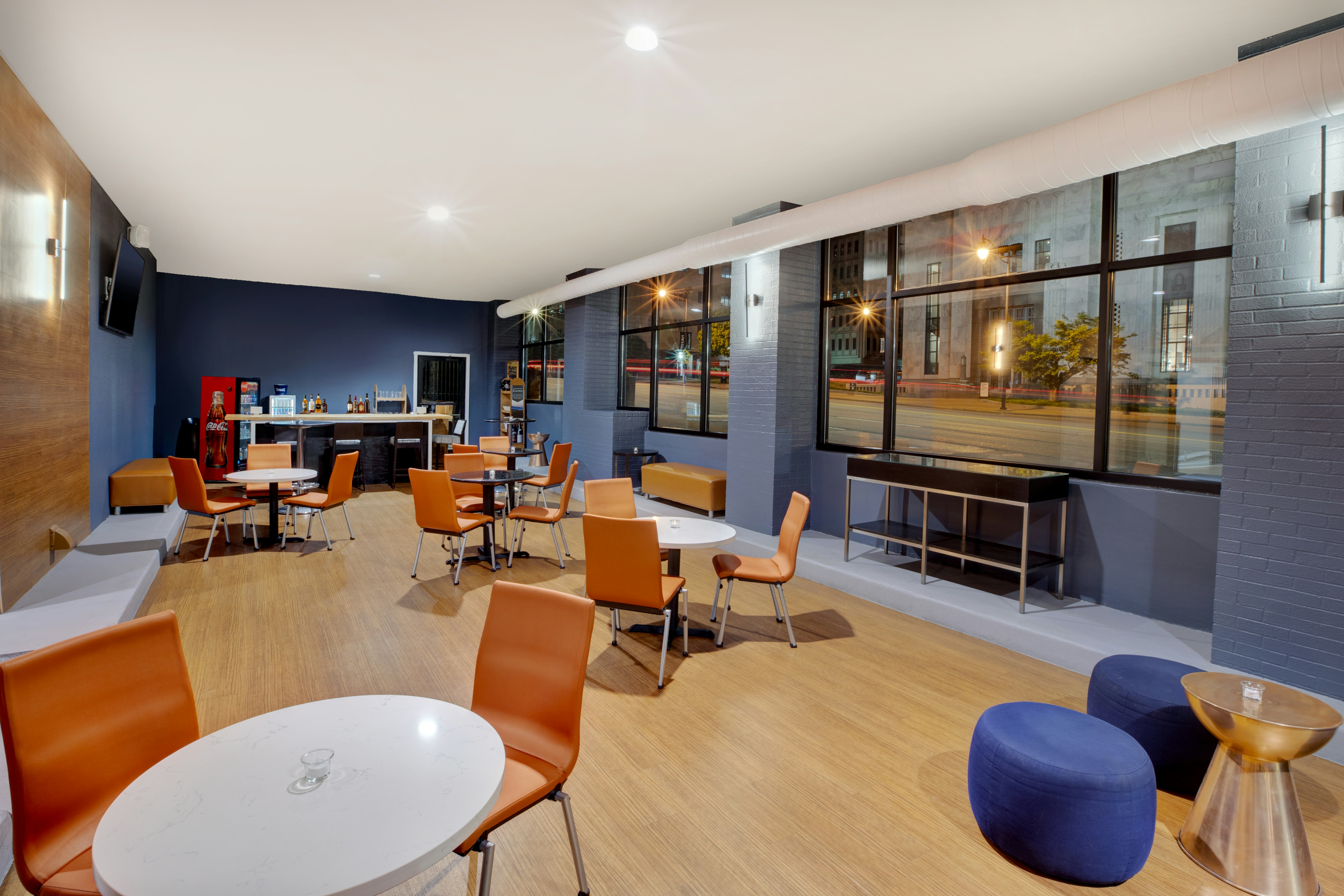 Holiday Inn Express Nashville Downtown 45/67