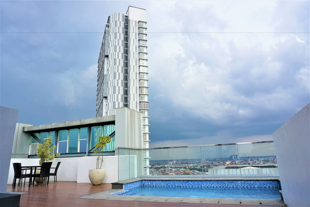 Midtown Residence Surabaya 2/50