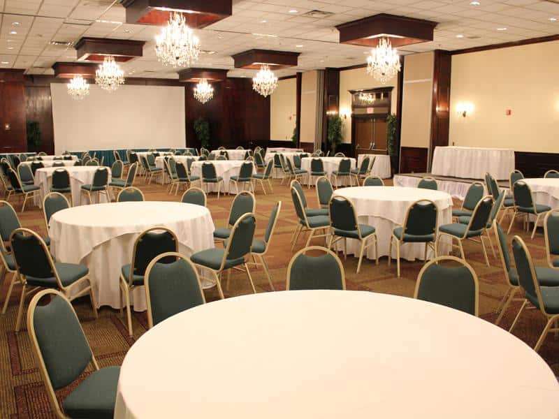 La Quinta Inn & Suites by Wyndham Coral Springs Univ Dr 19/23