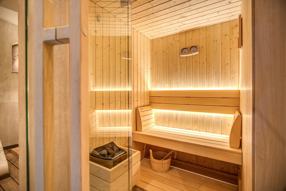 Boutique Relais Barozzi 41/68