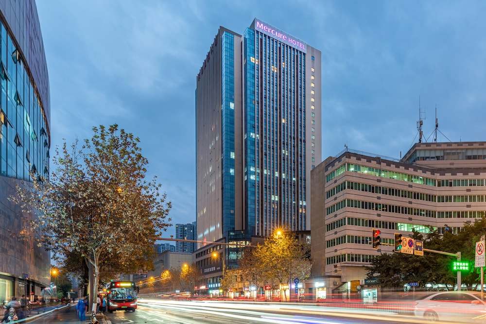 Mercure Chengdu Huapaifang (Opening December 2018) 3/69