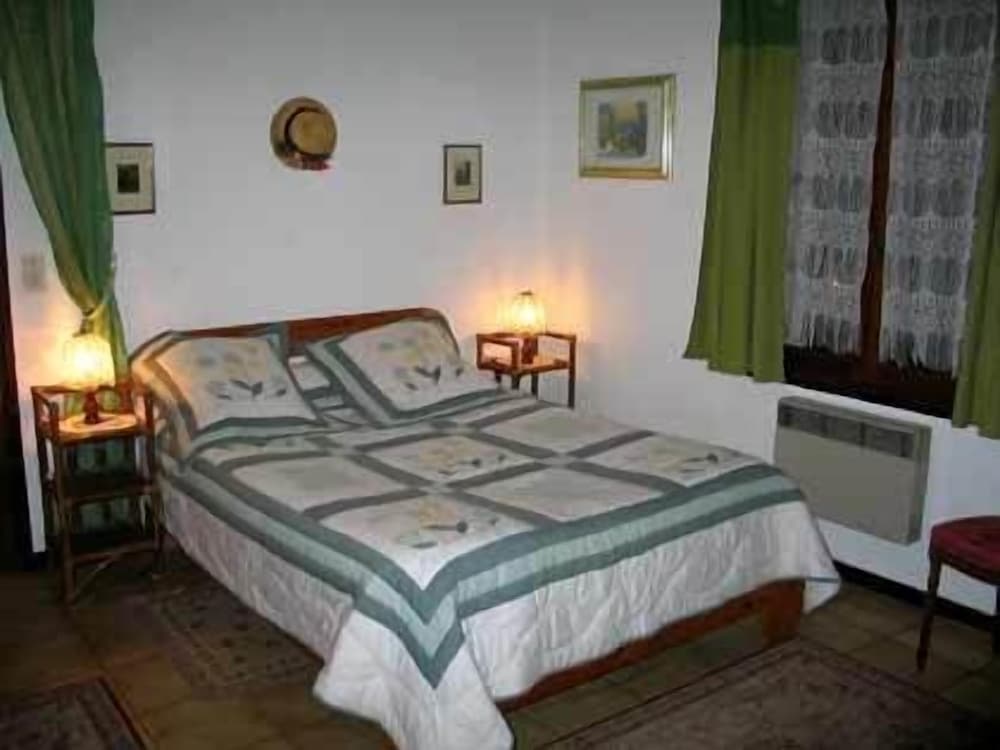 Chambres D'hôtes Aux Trois Sources 10/43