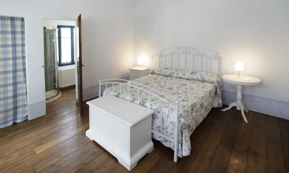Urbino Resort 53/75