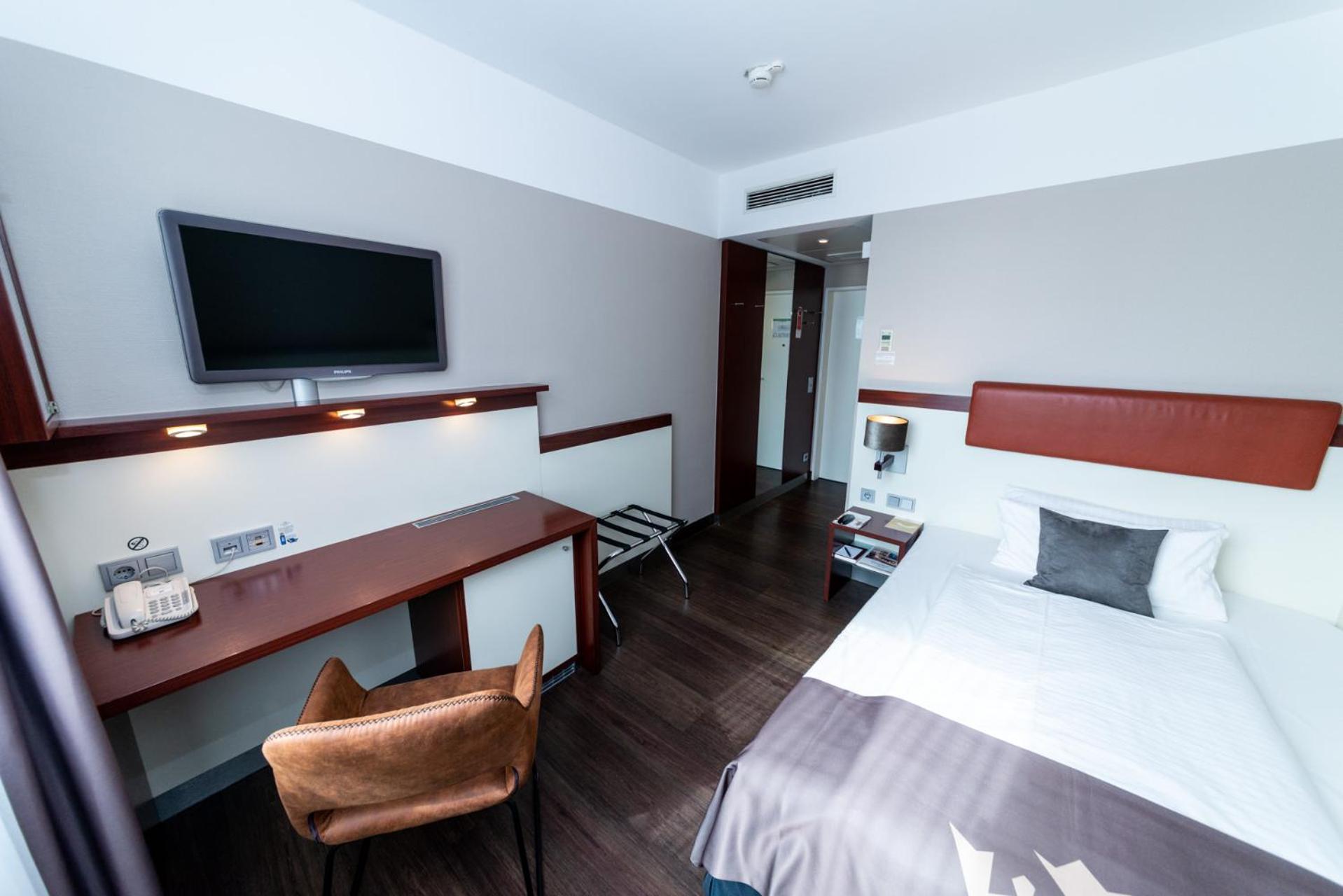 غرفة سوبيريور مفردة، Hotel Kaiserhof 2/17