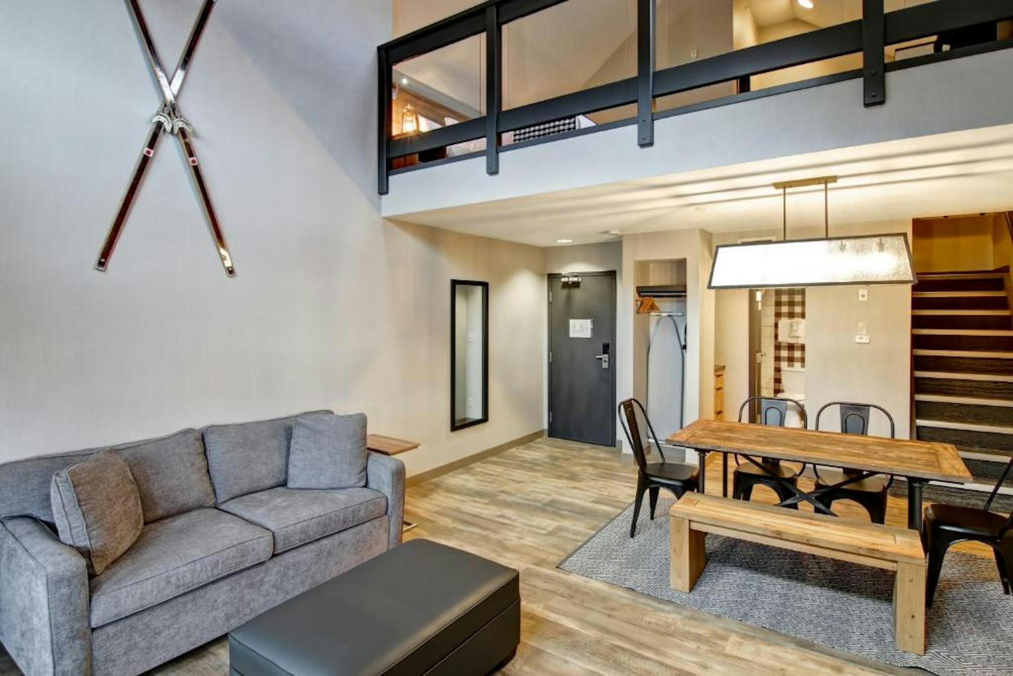 Canalta Lodge Banff 17/24