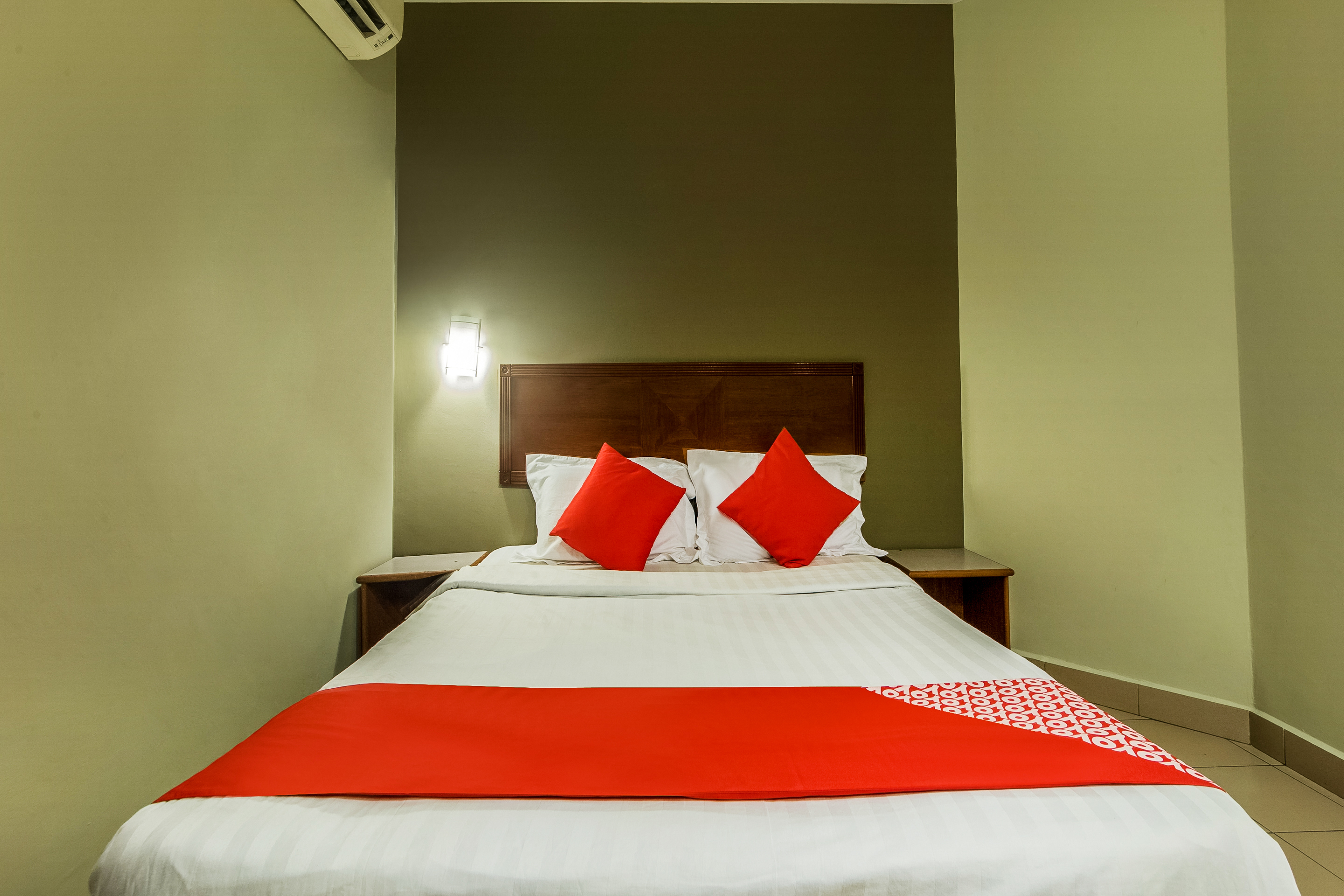 Super OYO 828 Comfort Hotel Shah Alam 7/28