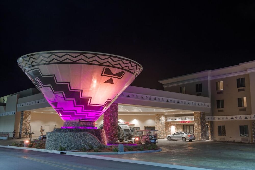 Win River Resort Casino 2/64