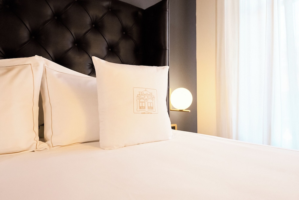 Ambra Cortina Luxury Fashion Boutique Hotel 31/55