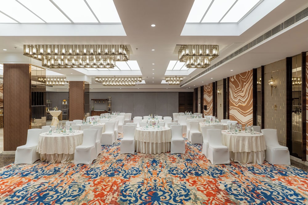 Nirvana Sarovar Portico Gorakhpur 54/62