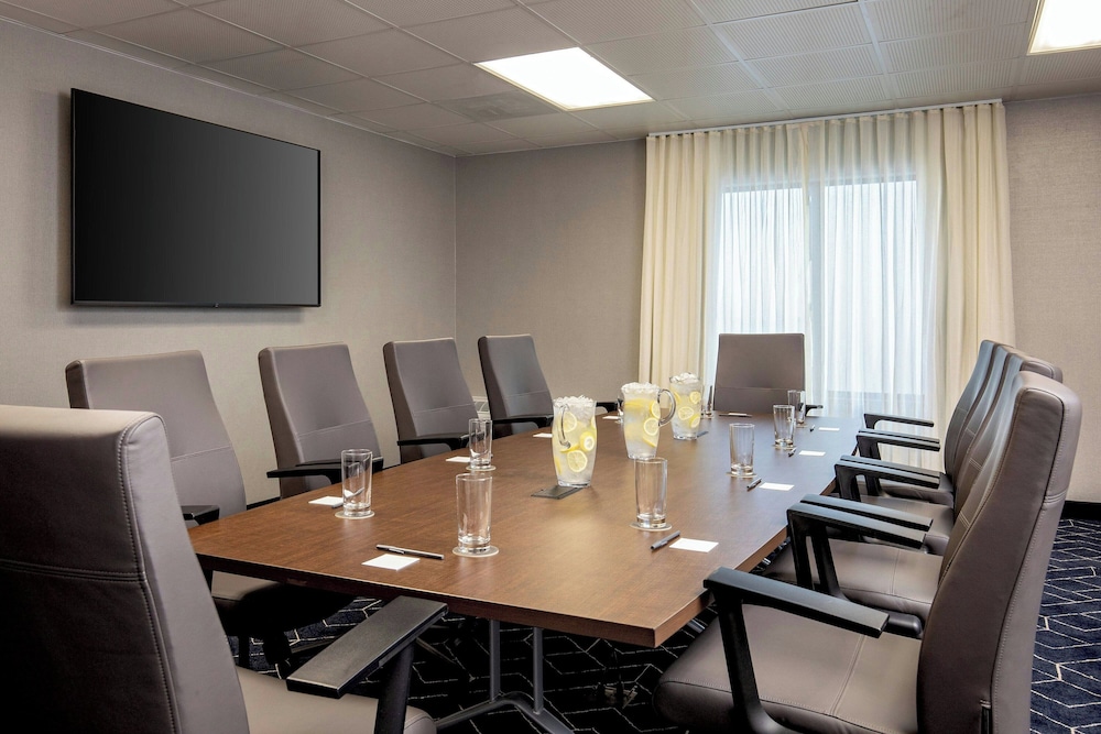Courtyard by Marriott Boston Andover 48/59