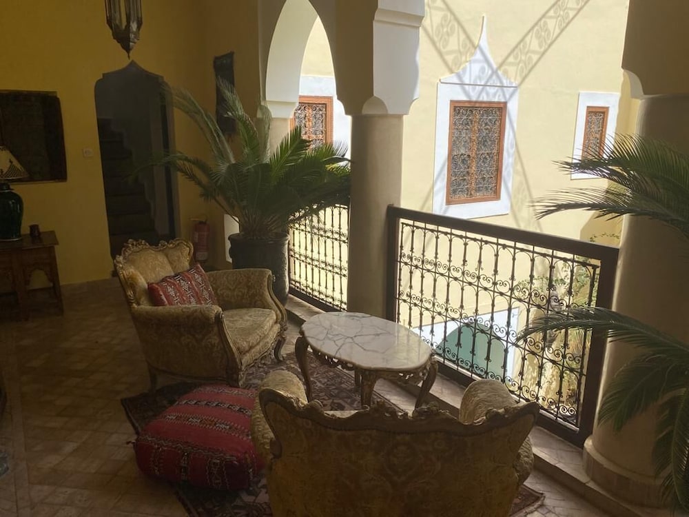 Riad El Youssoufi 28/45