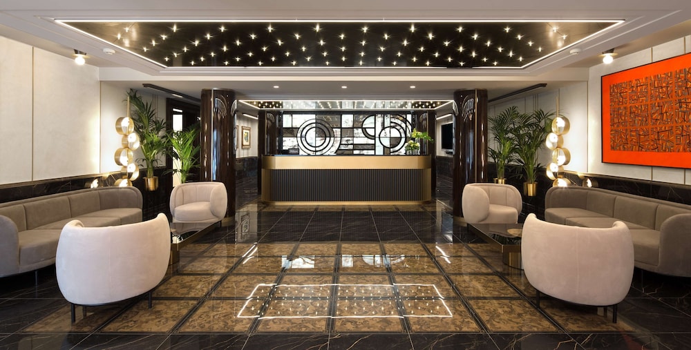 DoubleTree By Hilton A Coruna 8/76