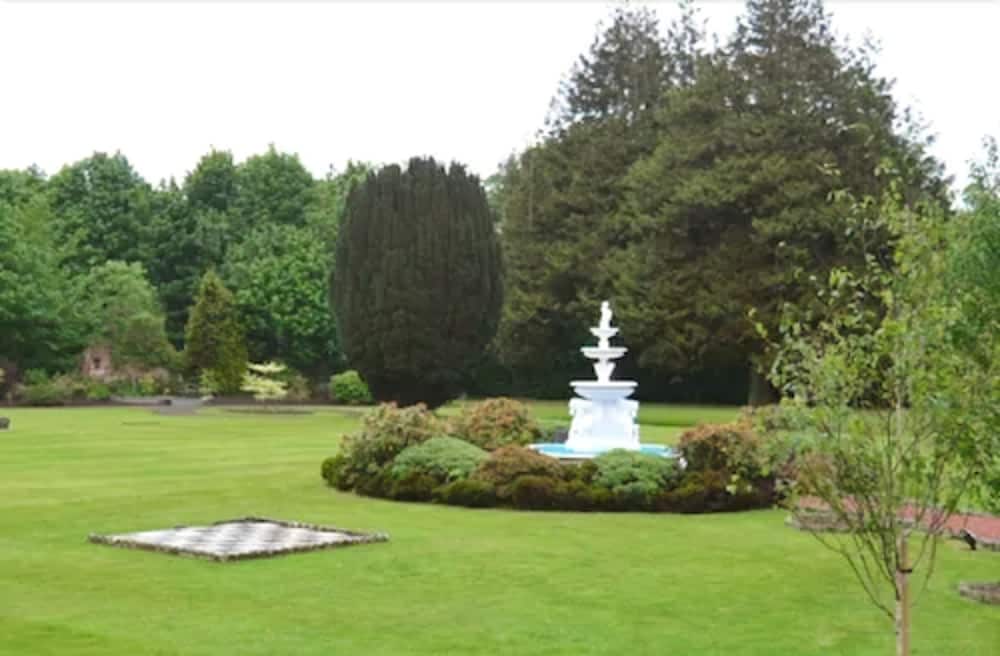 Ennerdale Country House Hotel 61/64