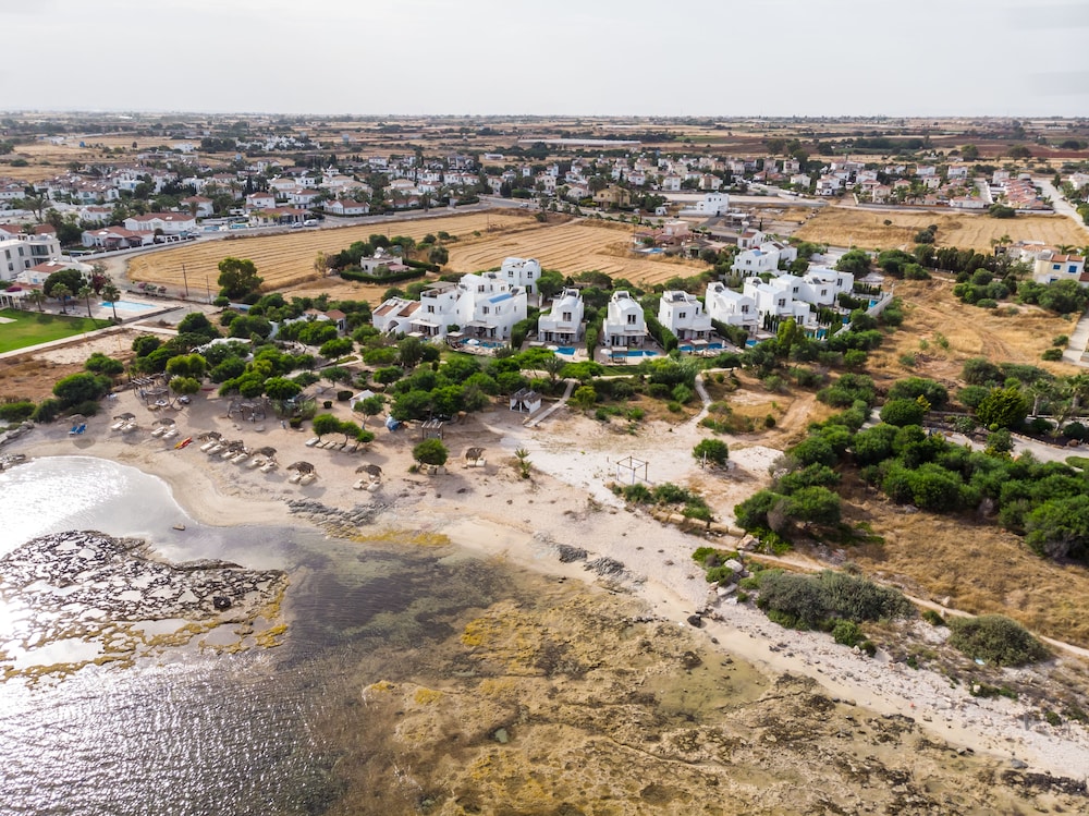 Thalassines Beach Villas 26/50