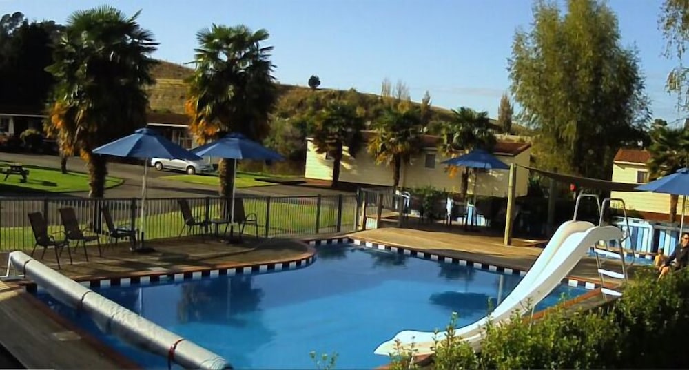 Whanganui River Top 10 Holiday Park 20/50