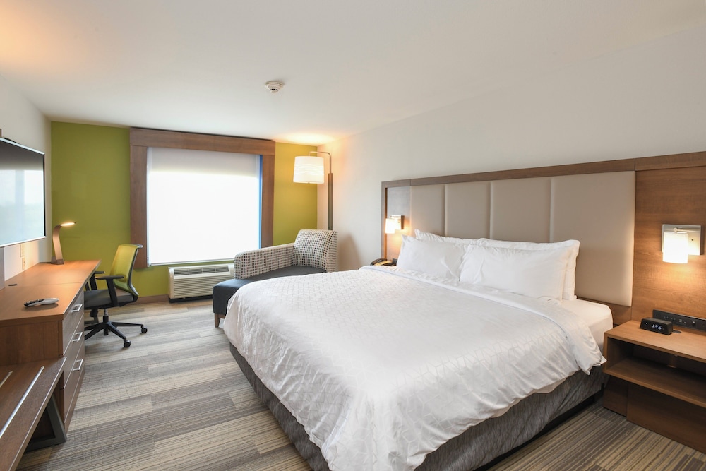 غرفة قياسية بسرير كينج لذوي الإعاقة، Holiday Inn Express Hotel Suites Richwood Cincinnati South 2/5
