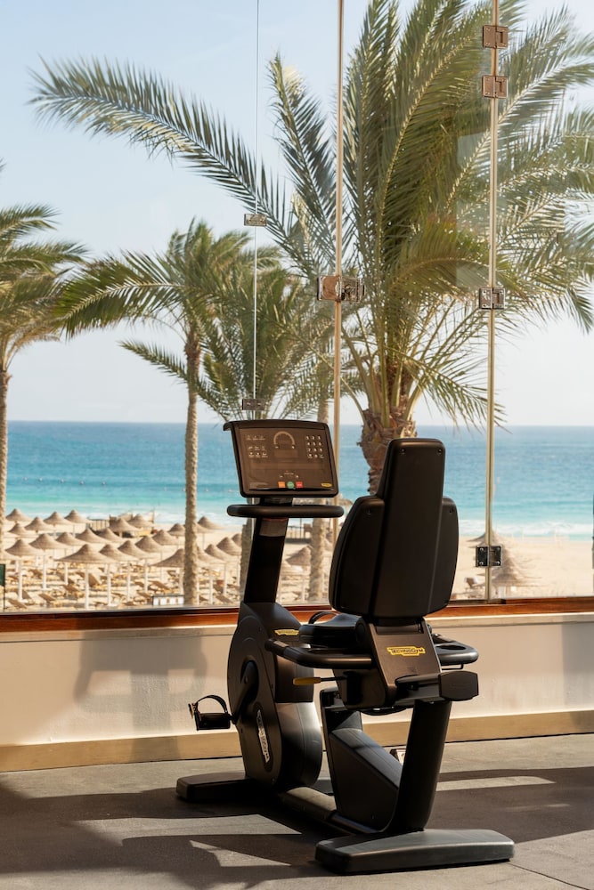 Jaz Almaza Beach Resort, Almaza Bay 44/48