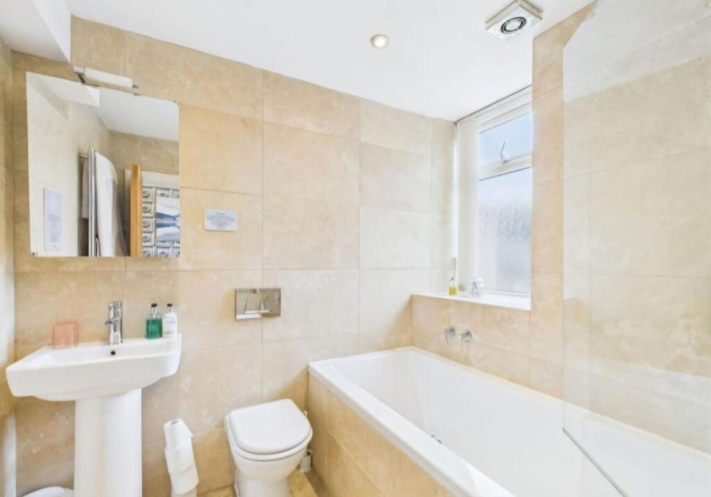 Invergarry Guest House 40/45