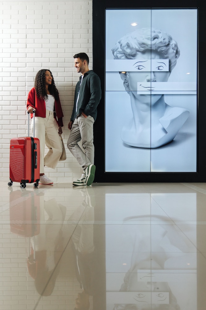 Ibis Abu Dhabi Gate Hotel 14/71