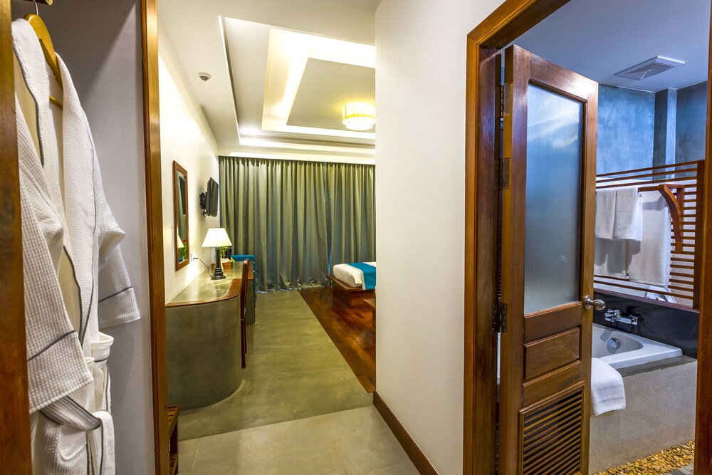 The Tito Suite Residence 50/50