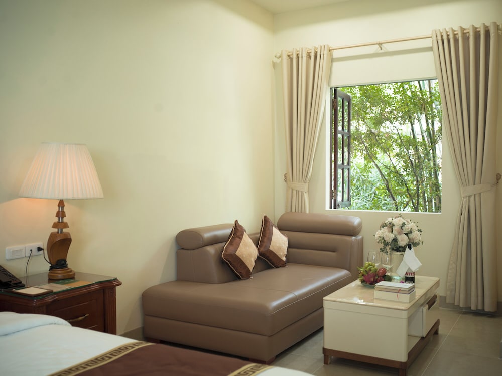 Phuong Nam Resort 26/50