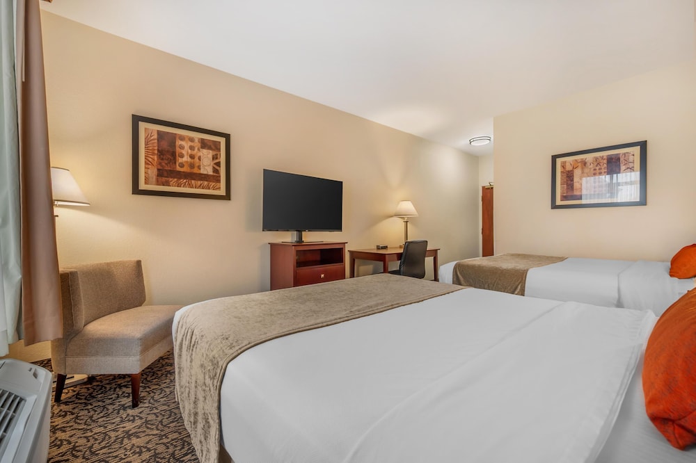 غرفة قياسية بسريرين كوين، Best Western Plus Boulder Louisville 7/10