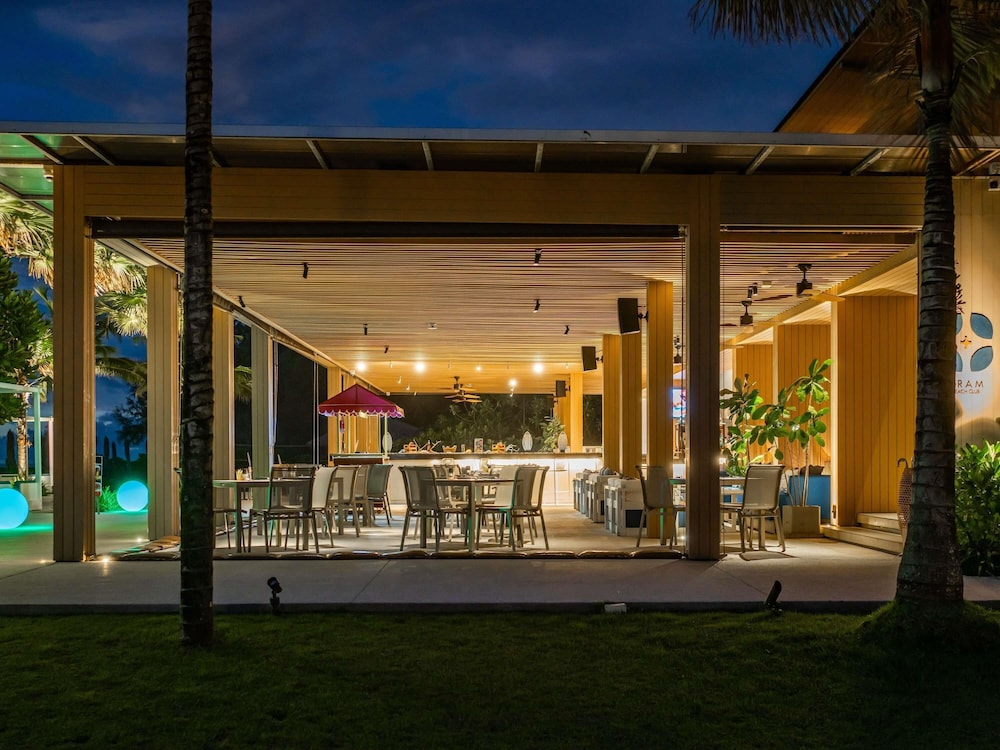 Pullman Khao Lak Resort 10/67